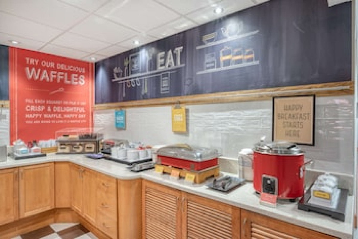 HAMPTON INN BALTIMORE/WHITE MARSH