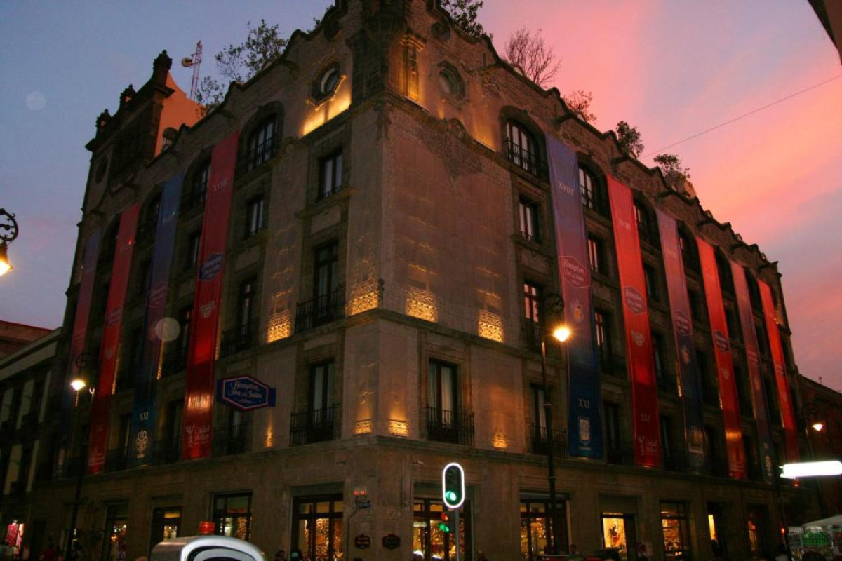 Hampton Inn & Suites Mexico City