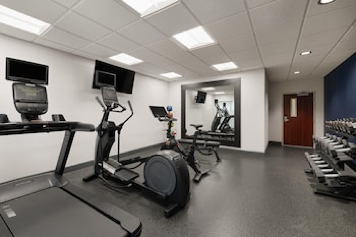 HAMPTON INN & SUITES SACRAMENTO-AIRPORT-NATOMAS