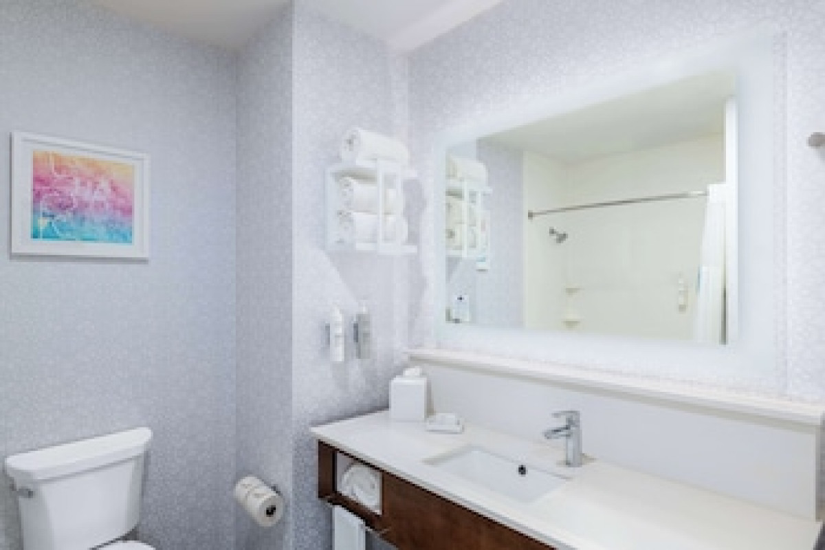 HAMPTON INN & SUITES SACRAMENTO-CAL EXPO