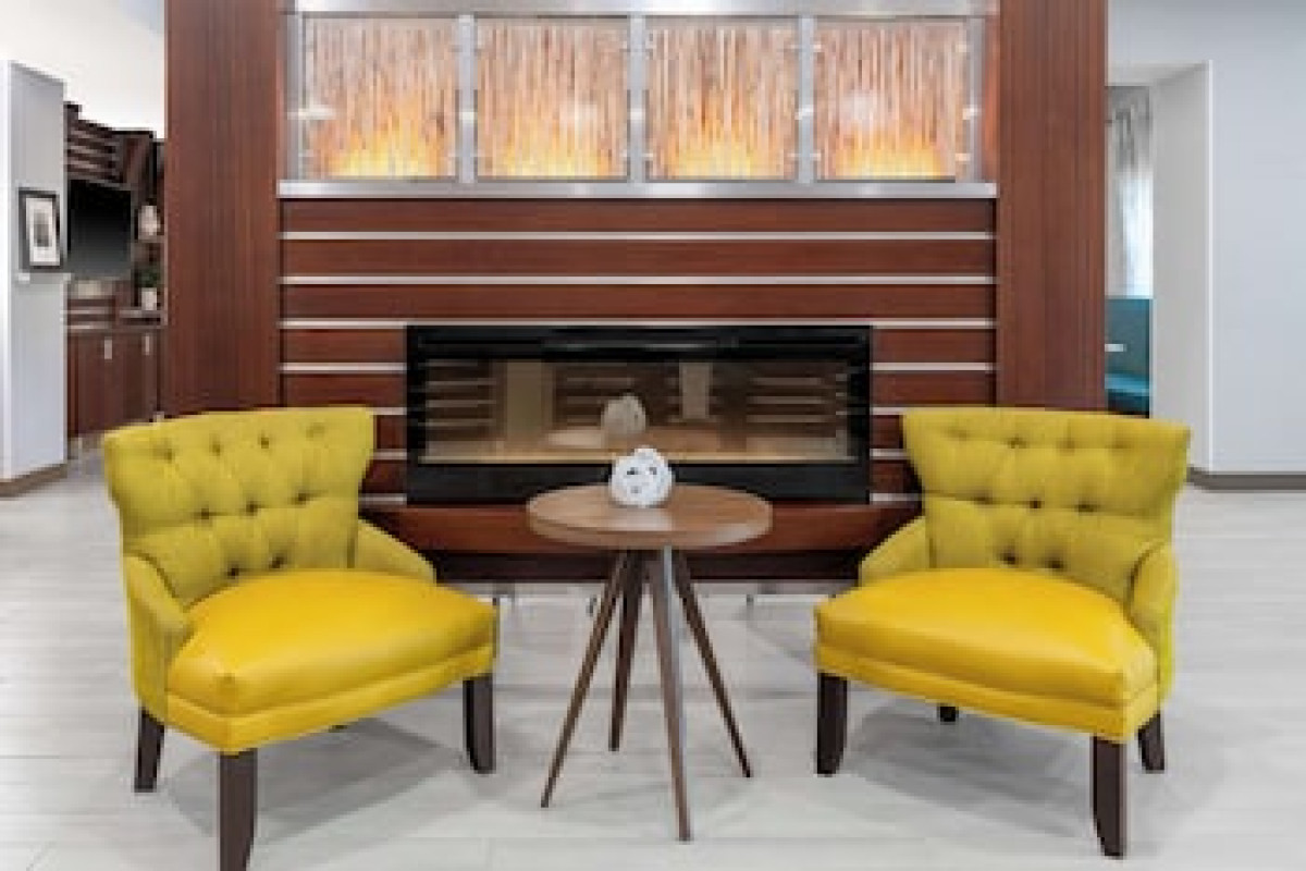 HAMPTON INN & SUITES SACRAMENTO-CAL EXPO