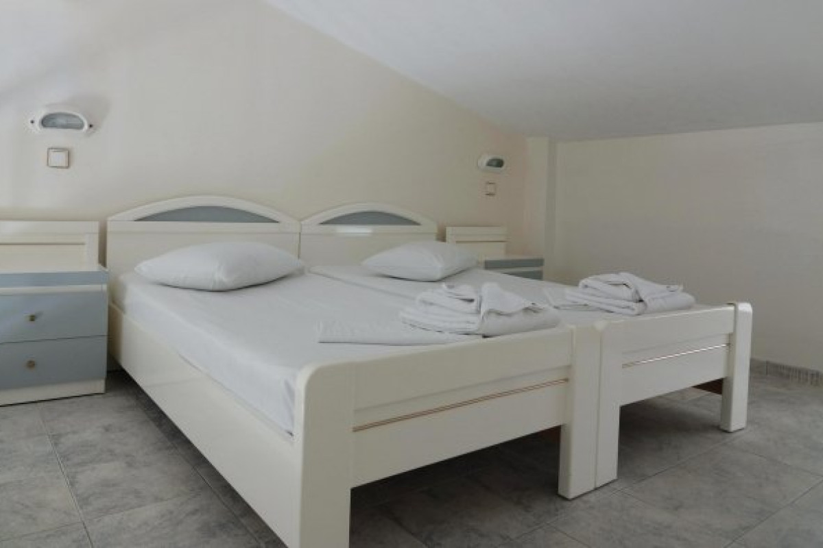 HANIOTI GRAND VICTORIA
