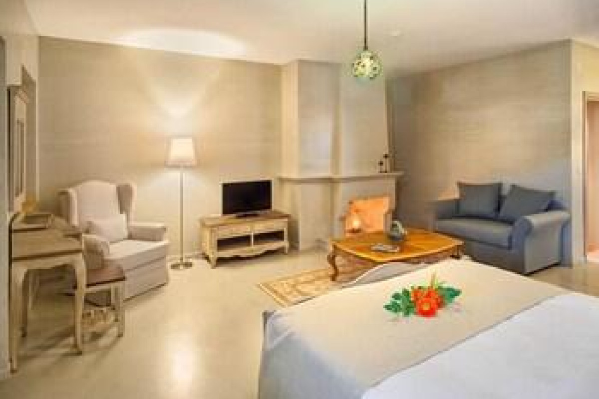 Haones Suites