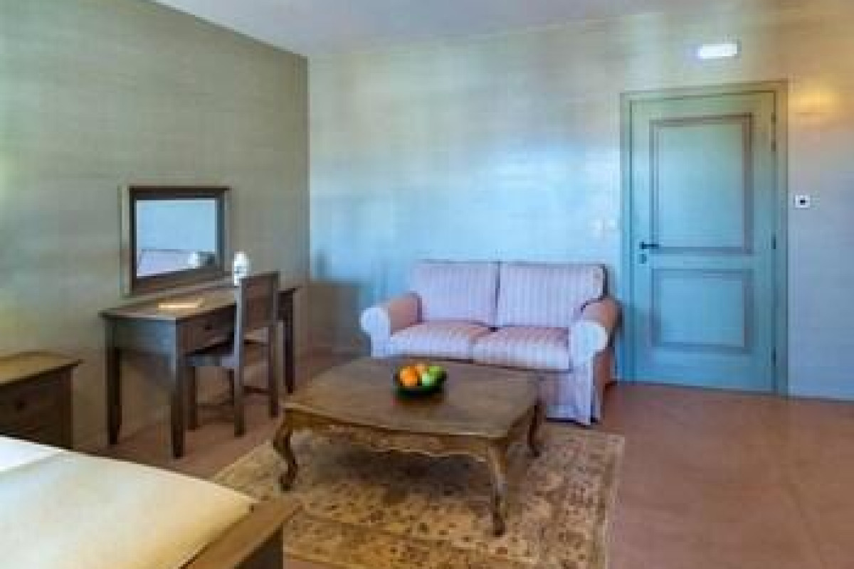Haones Suites