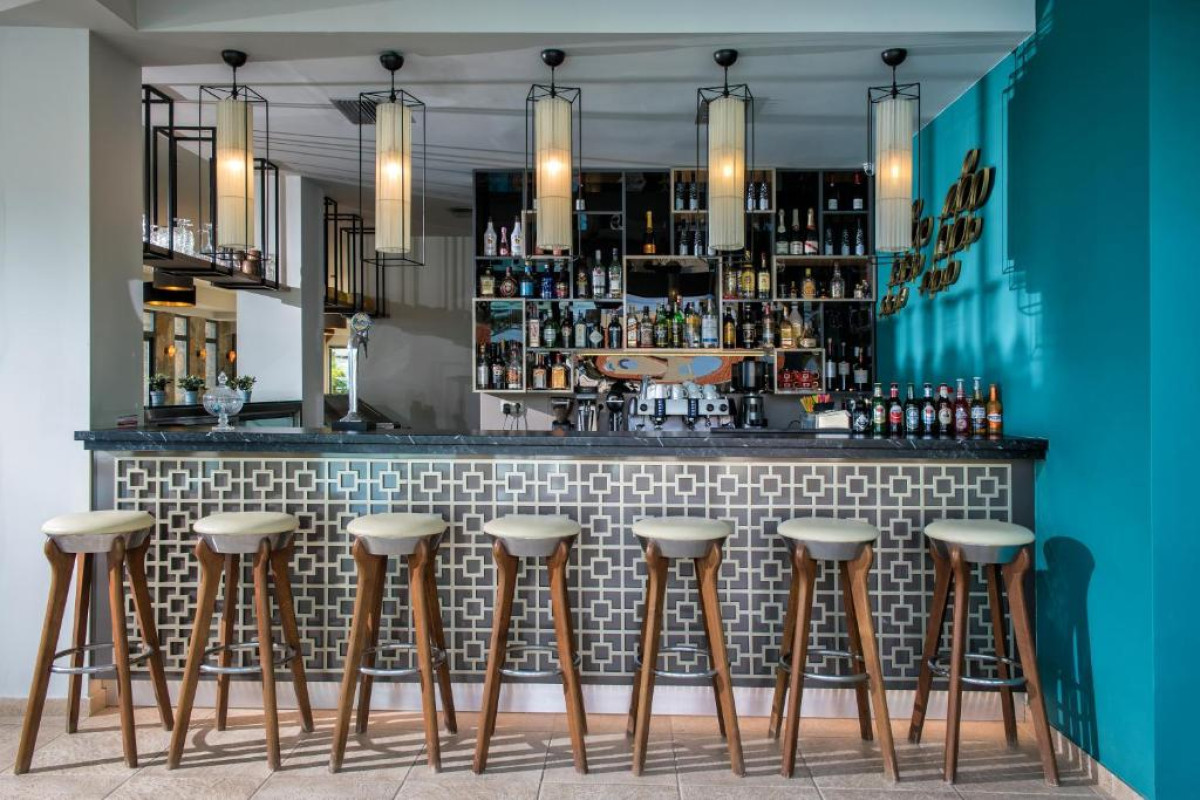 Happy Cretan Suites