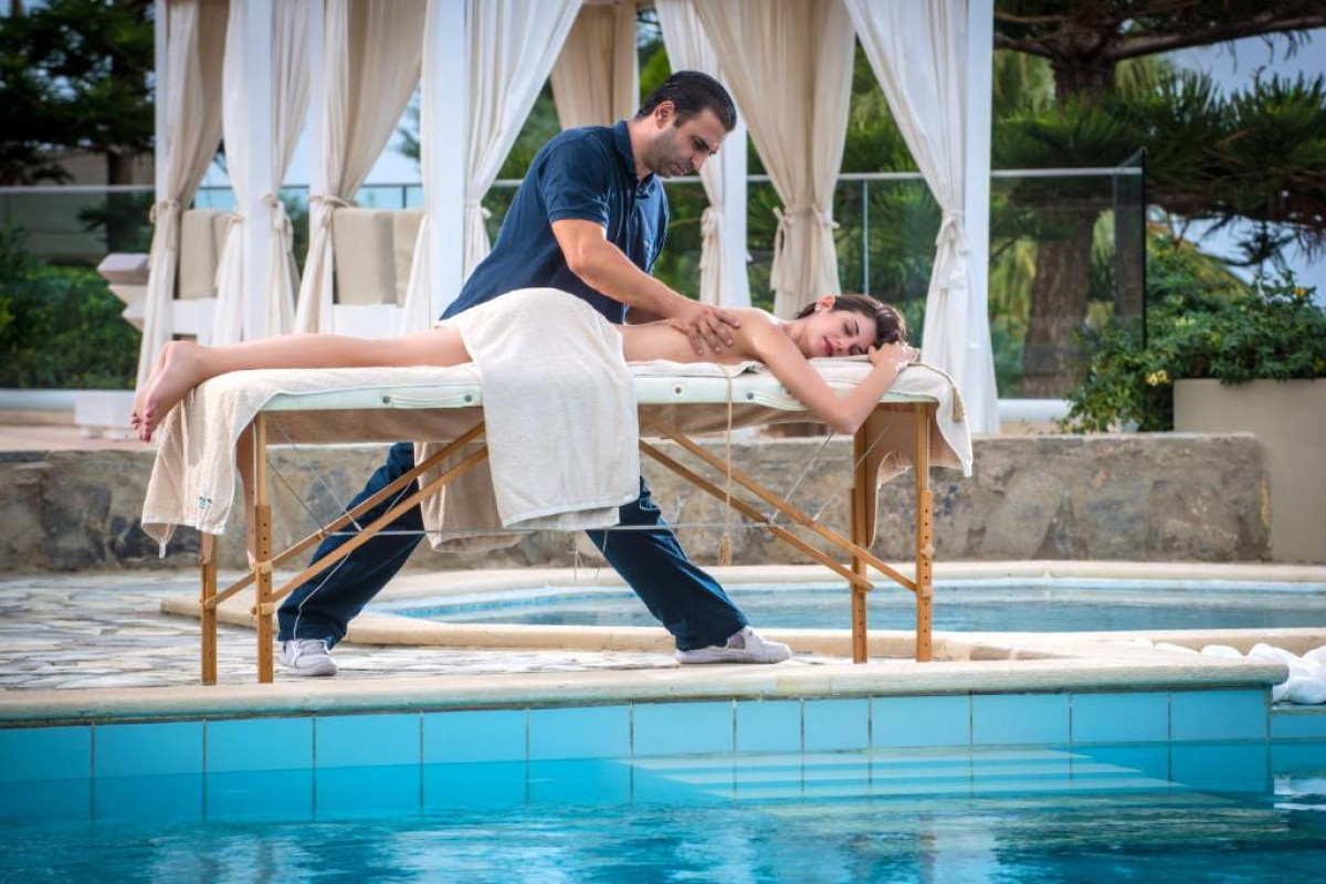 Happy Cretan Suites