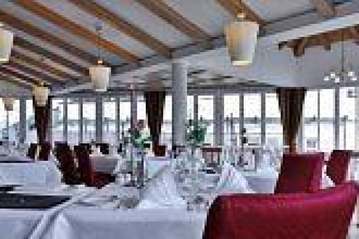 Harisch Hotel Weisses Rossl