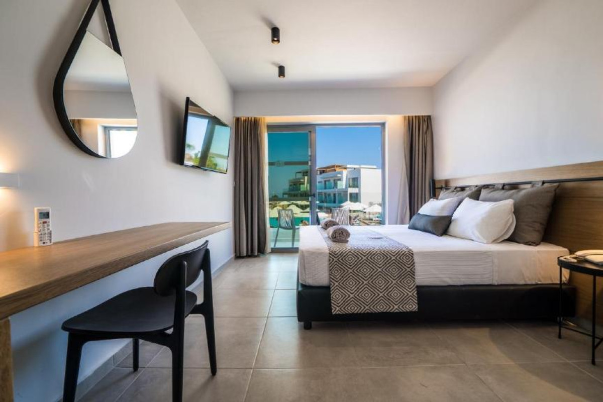 Harmony Crest Resort & Spa