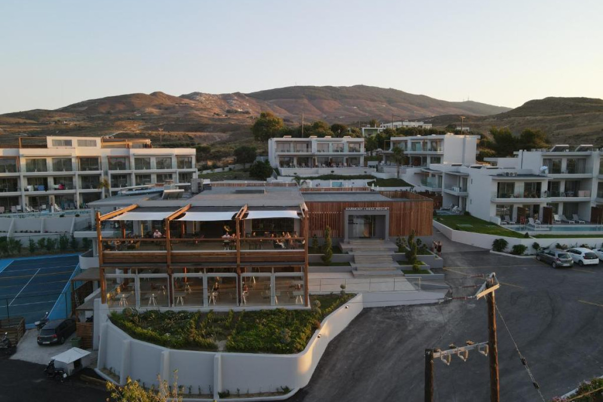 Harmony Crest Resort & Spa