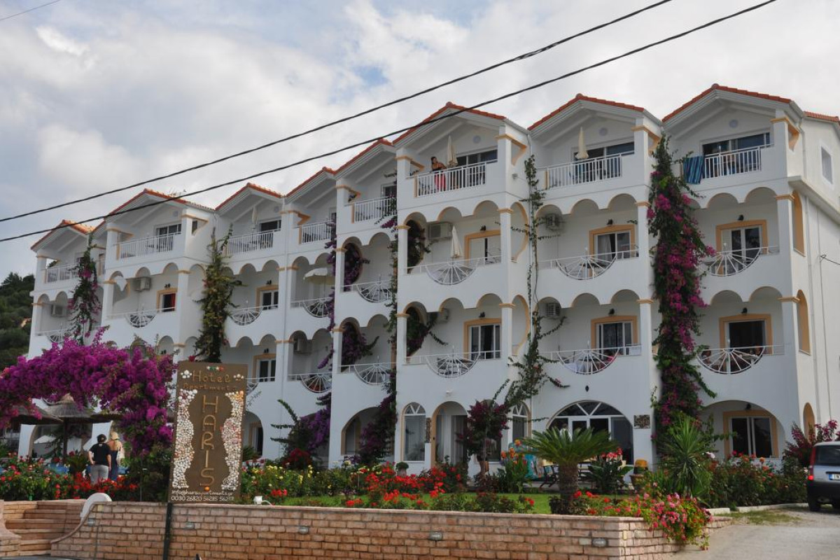 Harris Hotel & Apartments