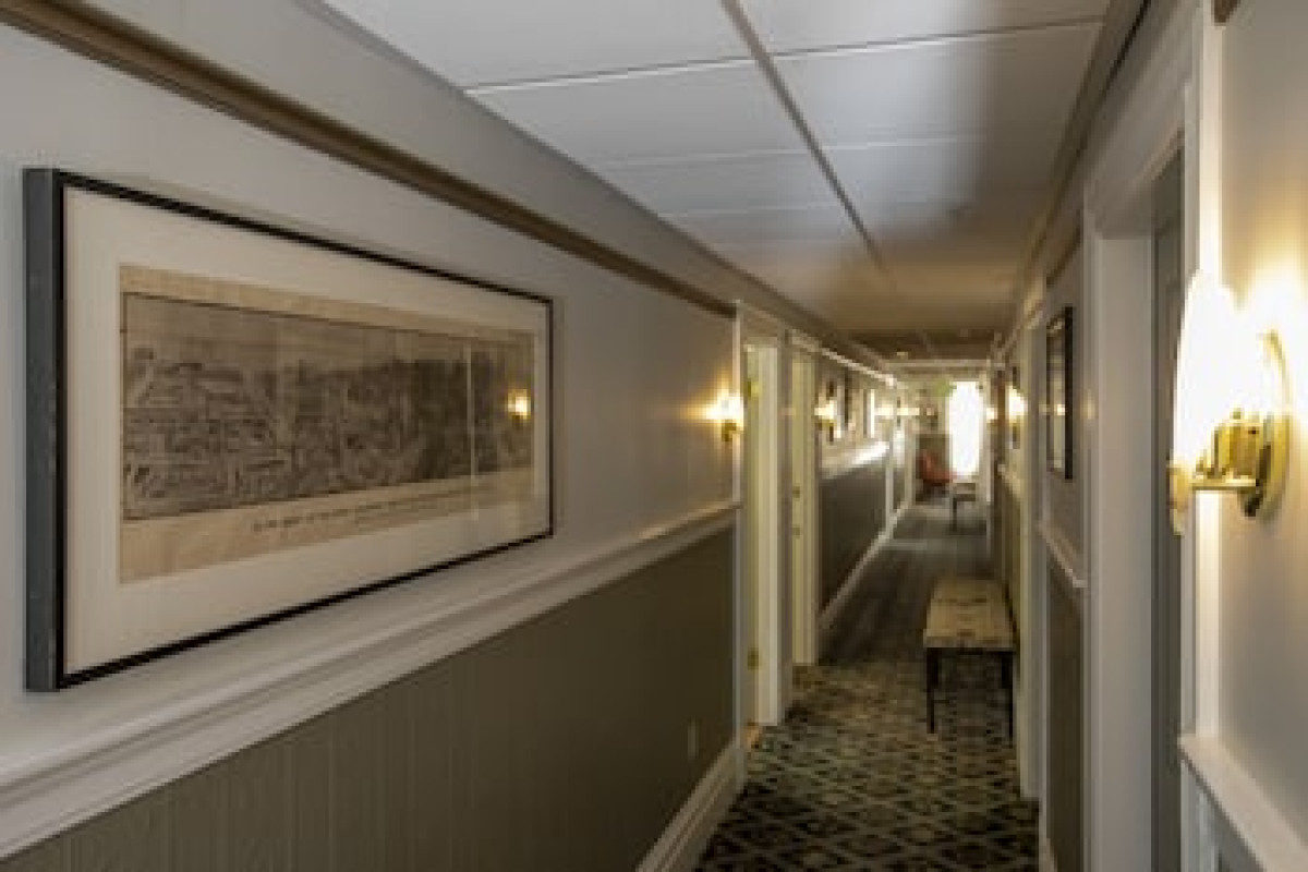 HAYES VALLEY INN