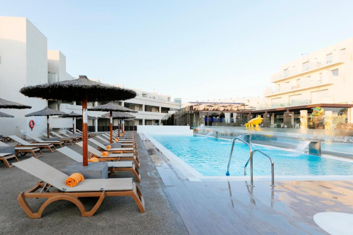HD Beach Resort