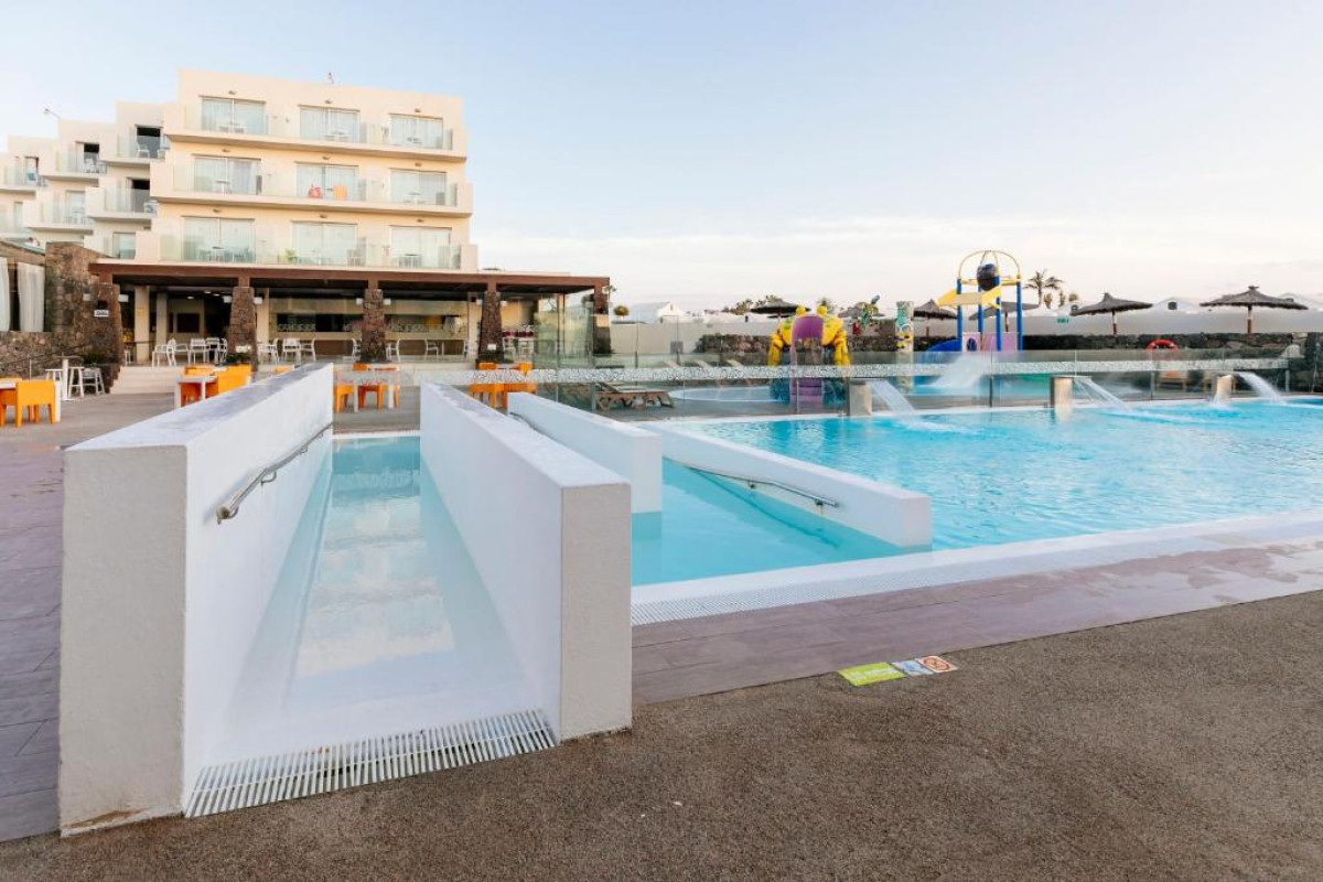 HD Beach Resort