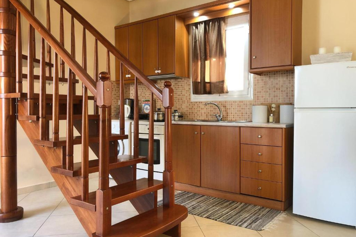 HELIANTHUS APARTMENTS