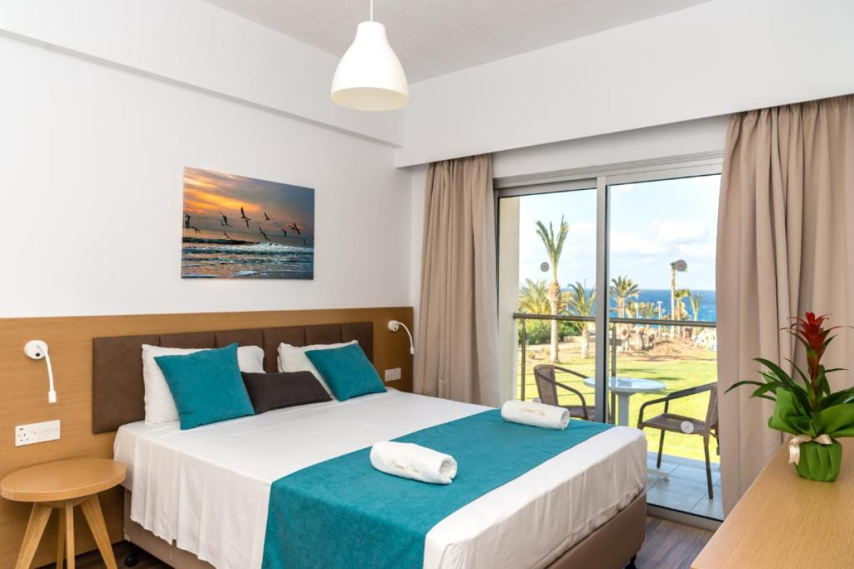 Helios Bay Hotel Apartments