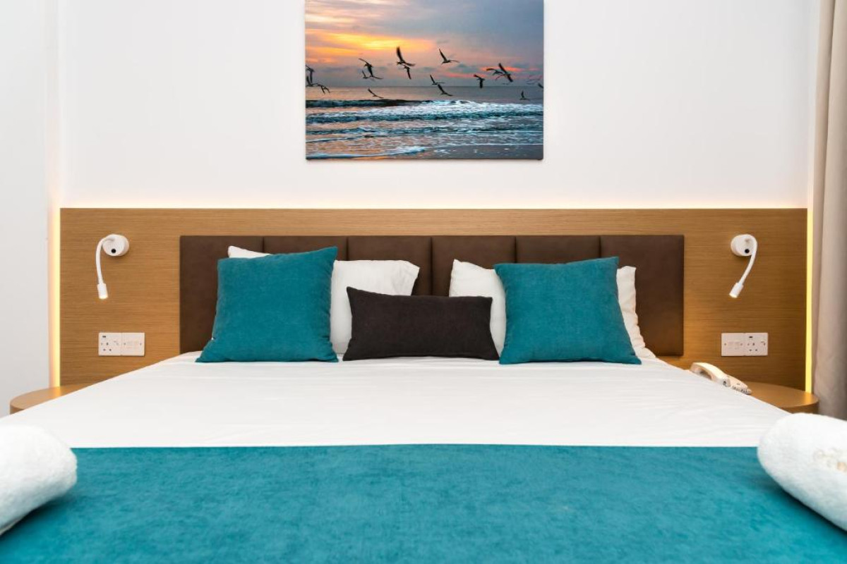 Helios Bay Hotel Apartments