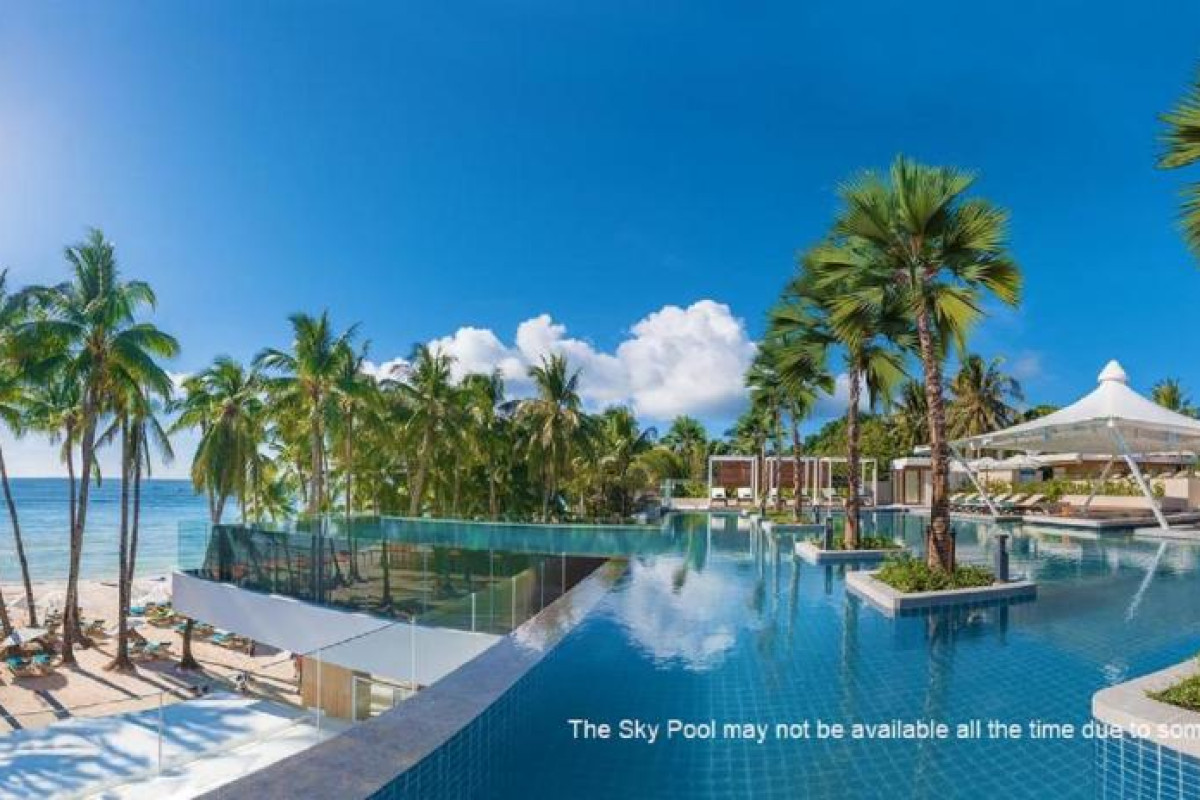 Henann Crystal Sands Resort