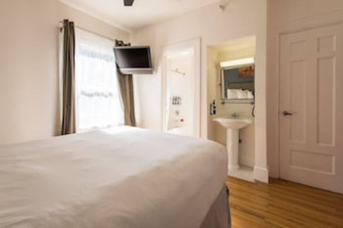 HERBERT HOTEL