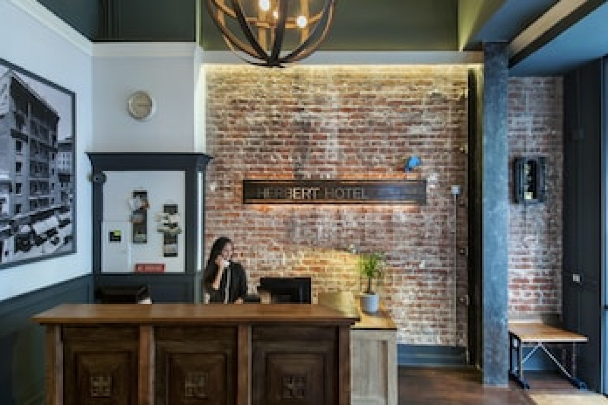 HERBERT HOTEL