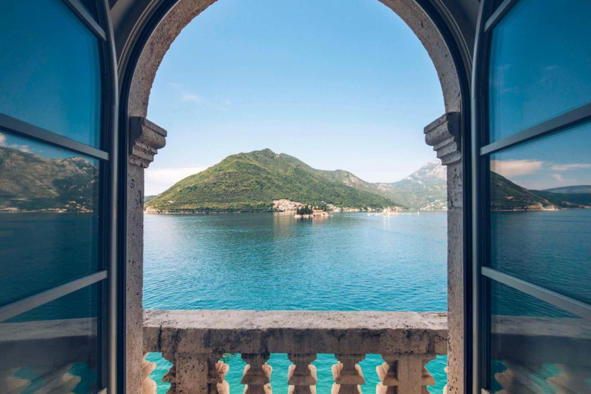 Heritage Grand Perast