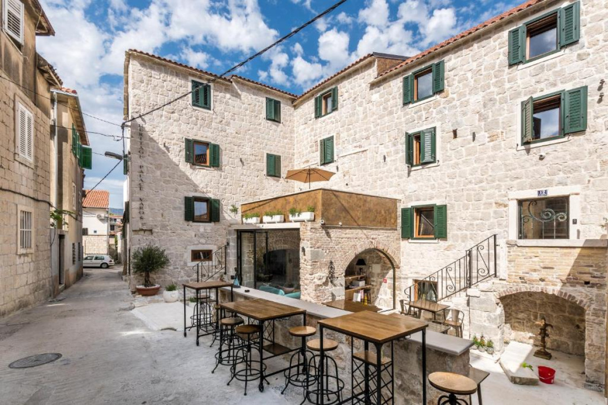 Hotel Heritage Palace Varos - MAG Quaint & Elegant Boutique Hotels