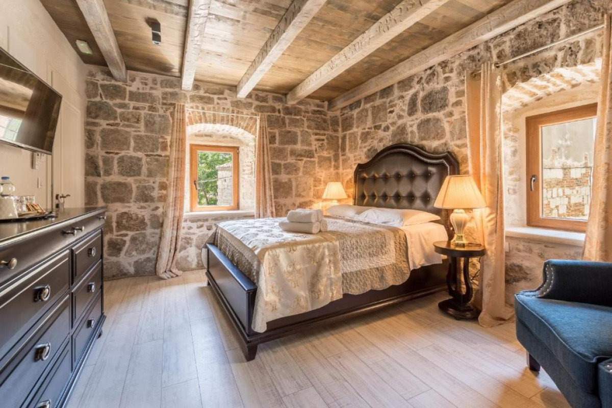 Hotel Heritage Palace Varos - MAG Quaint & Elegant Boutique Hotels