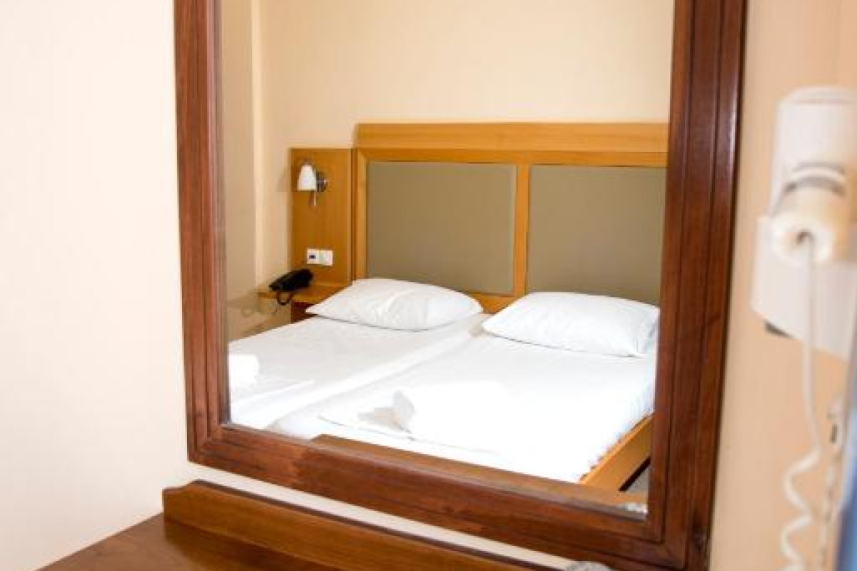 Hermes Hotel