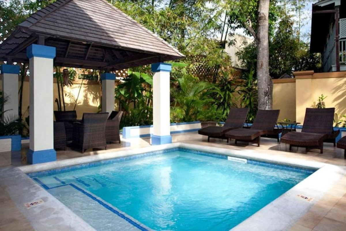 Hermosa Cove Villa Resort & Suites