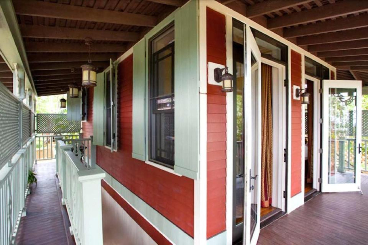 Hermosa Cove Villa Resort & Suites