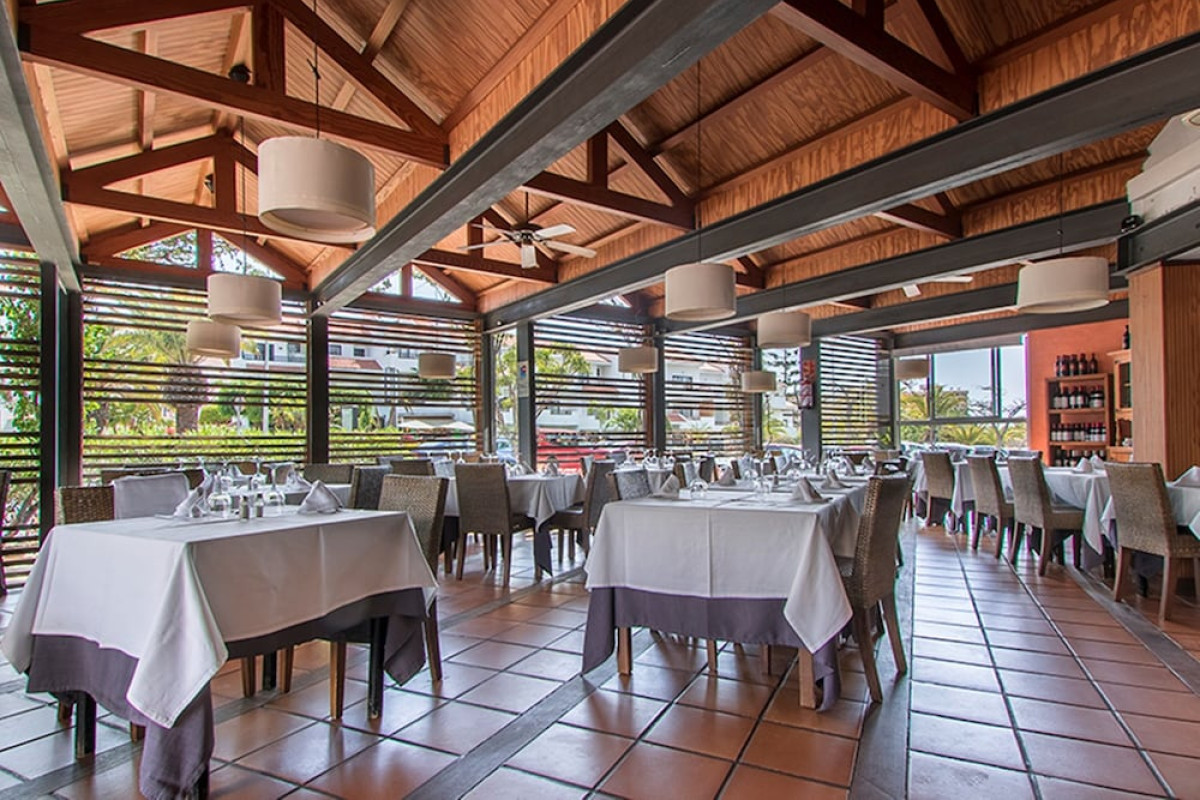 HG TENERIFE SUR APARTMENTS