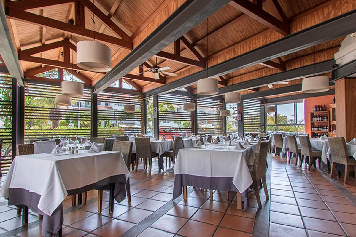 HG TENERIFE SUR APARTMENTS
