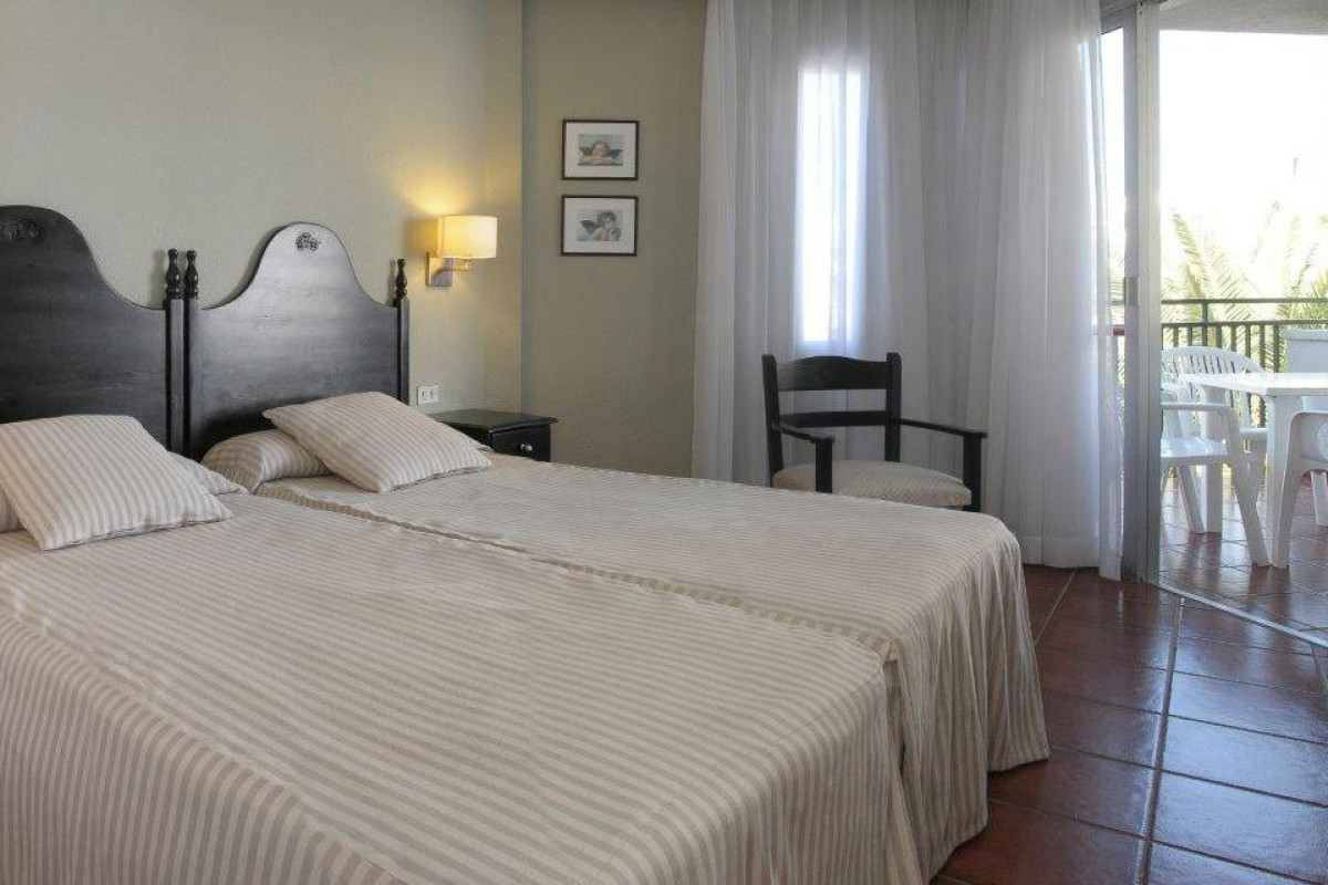 HG TENERIFE SUR APARTMENTS