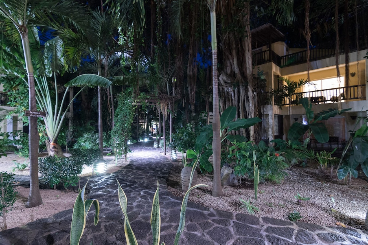 HIBISCUS BOUTIQUE HOTEL