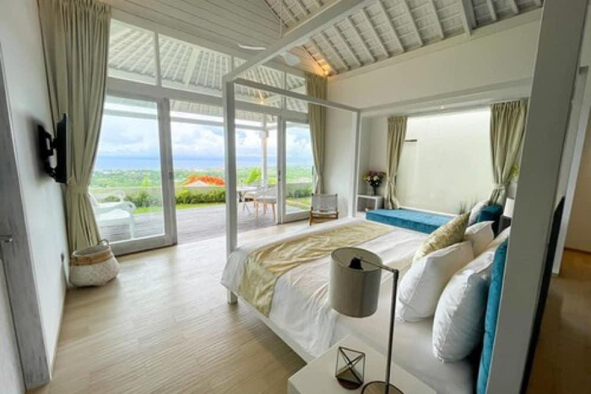 Hidden Hills Villas
