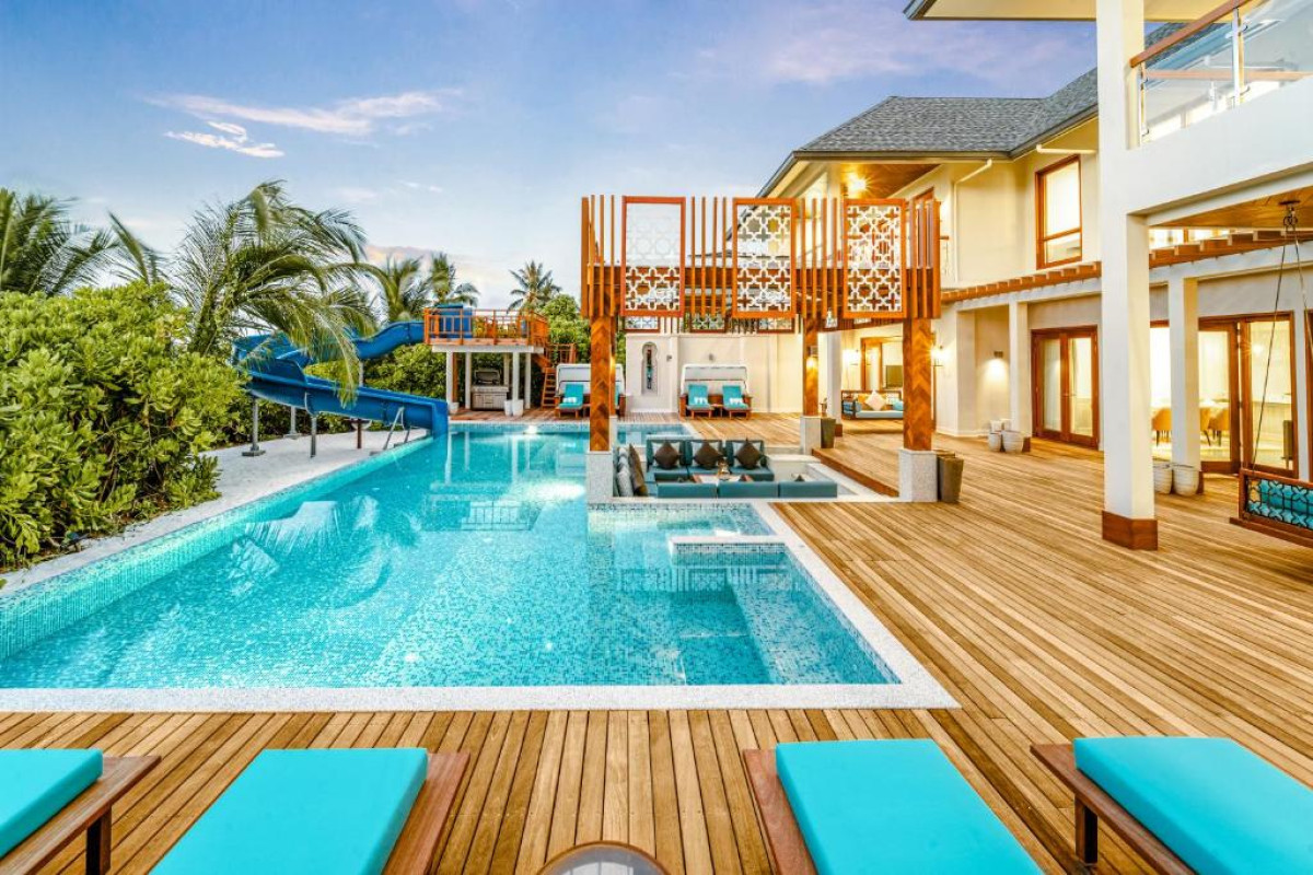Hideaway Beach Resort & Spa