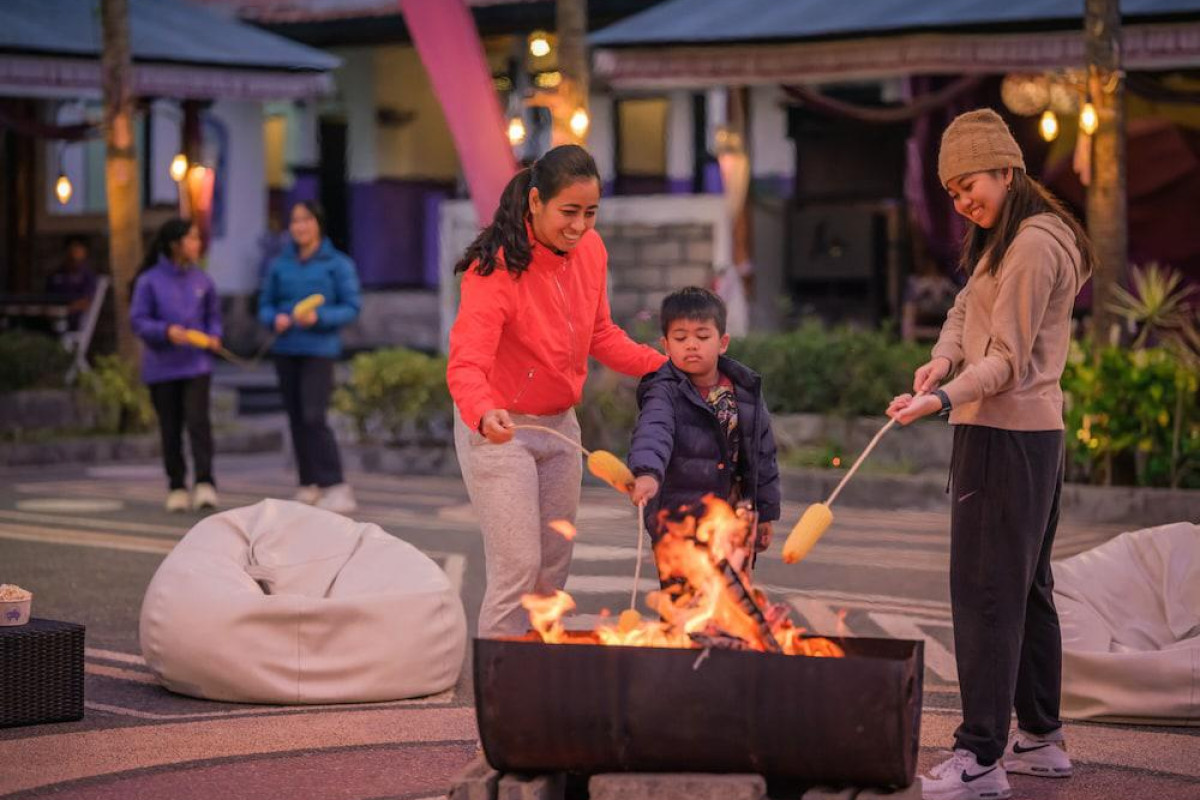 Hiker's Camp at Toya Devasya