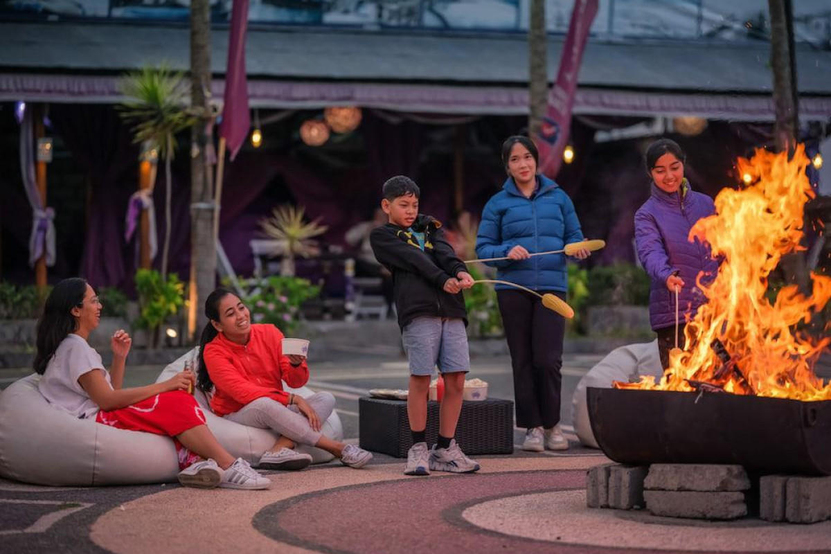 Hiker's Camp at Toya Devasya