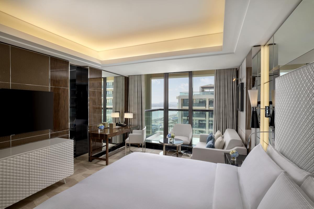 HILTON DUBAI PALM JUMEIRAH