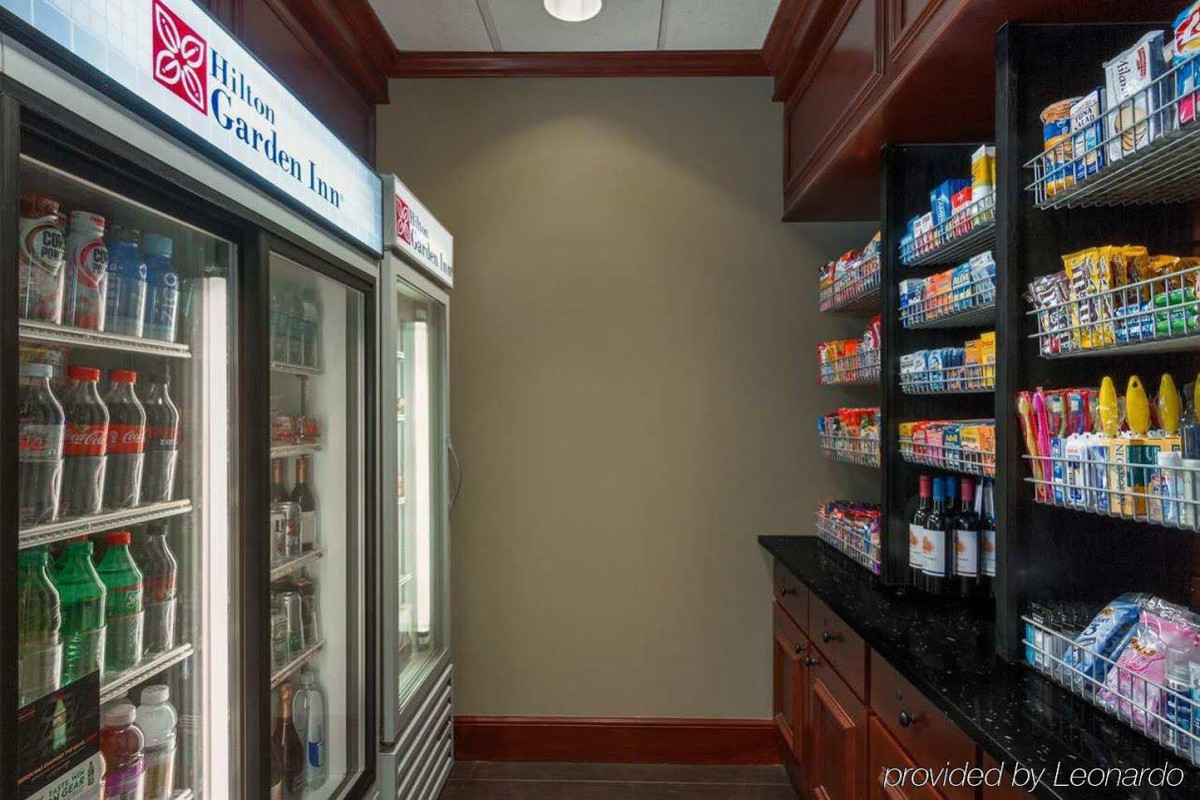 HILTON GARDEN INN ATLANTA NORTHWEST/WILDWOOD