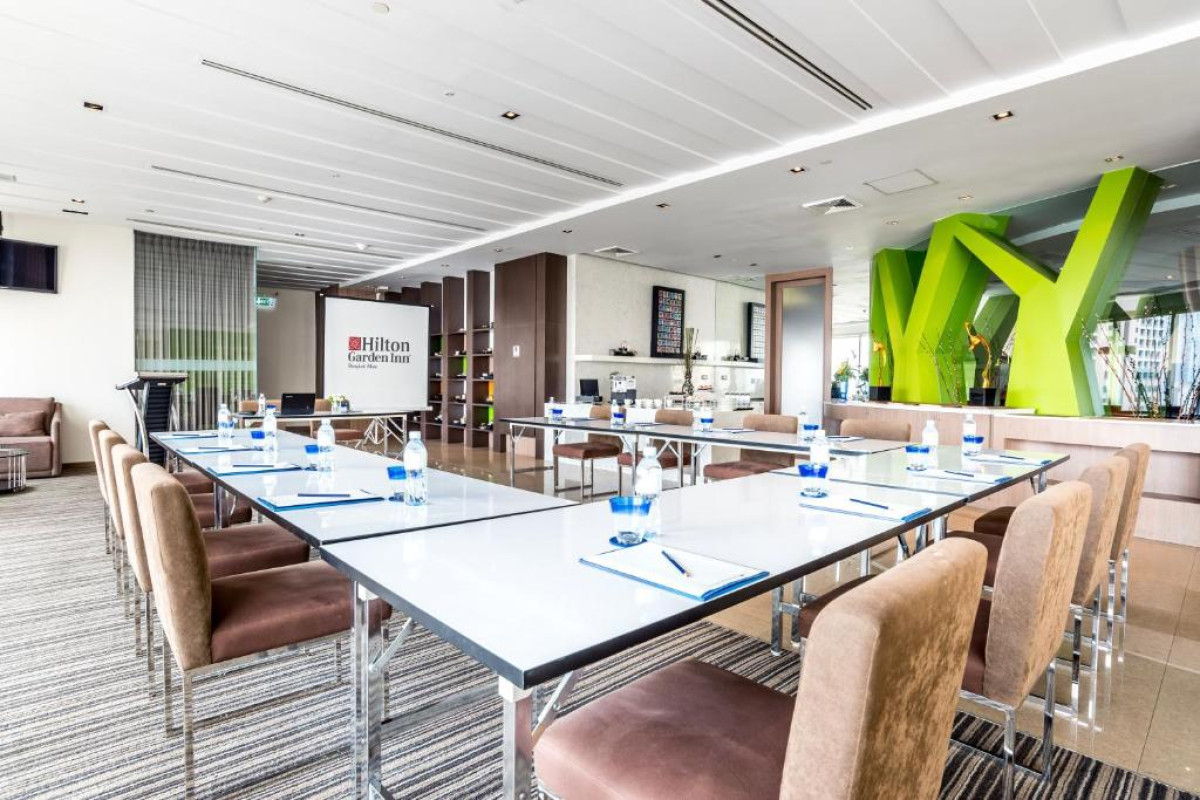 Hilton Garden Inn Bangkok Silom