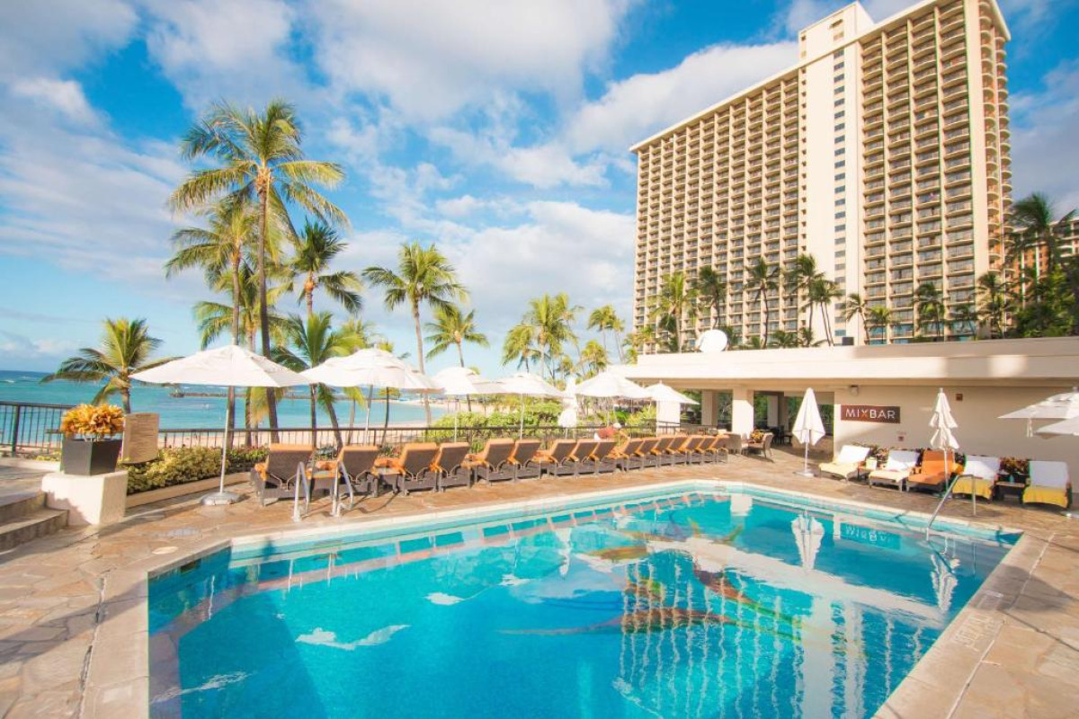 Hilton Hawaiian Village Waikiki Beach Resort