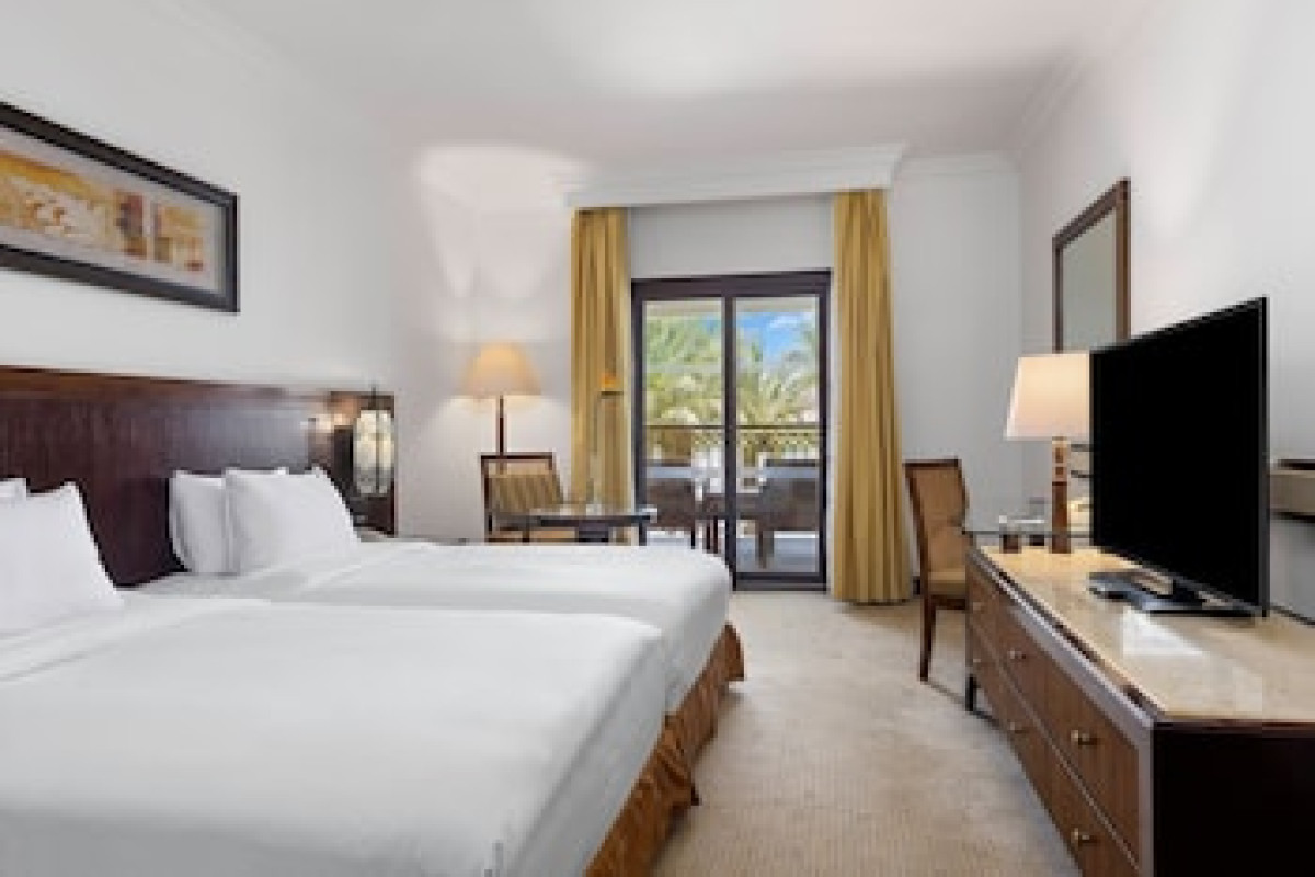 HILTON LUXOR RESORT & SPA