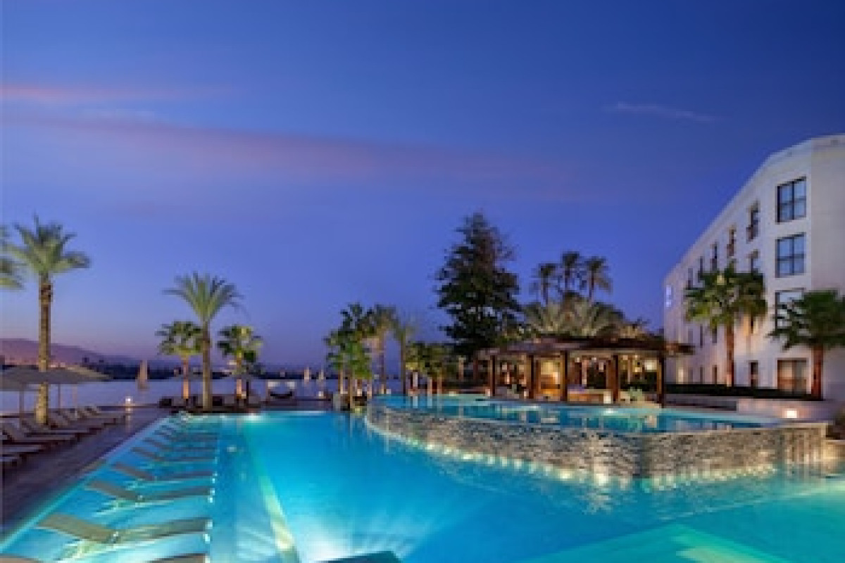 HILTON LUXOR RESORT & SPA