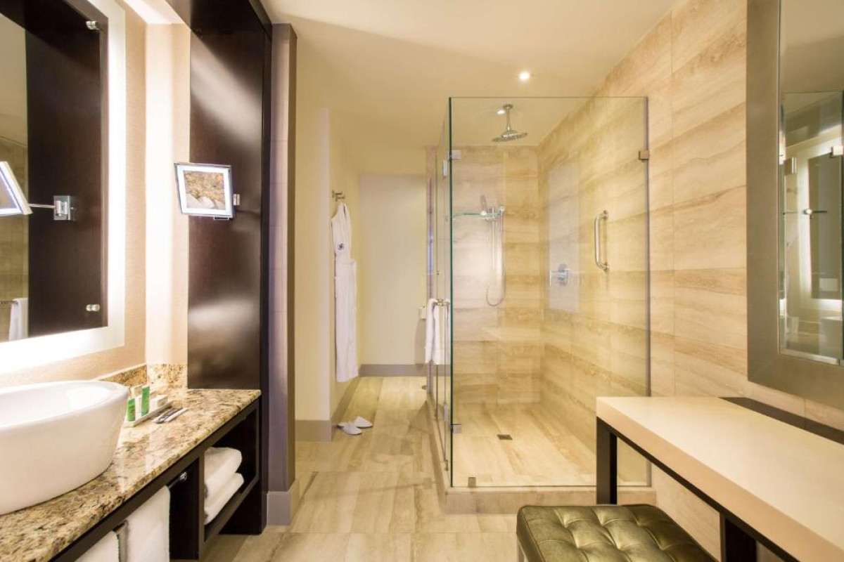 Hilton Panama