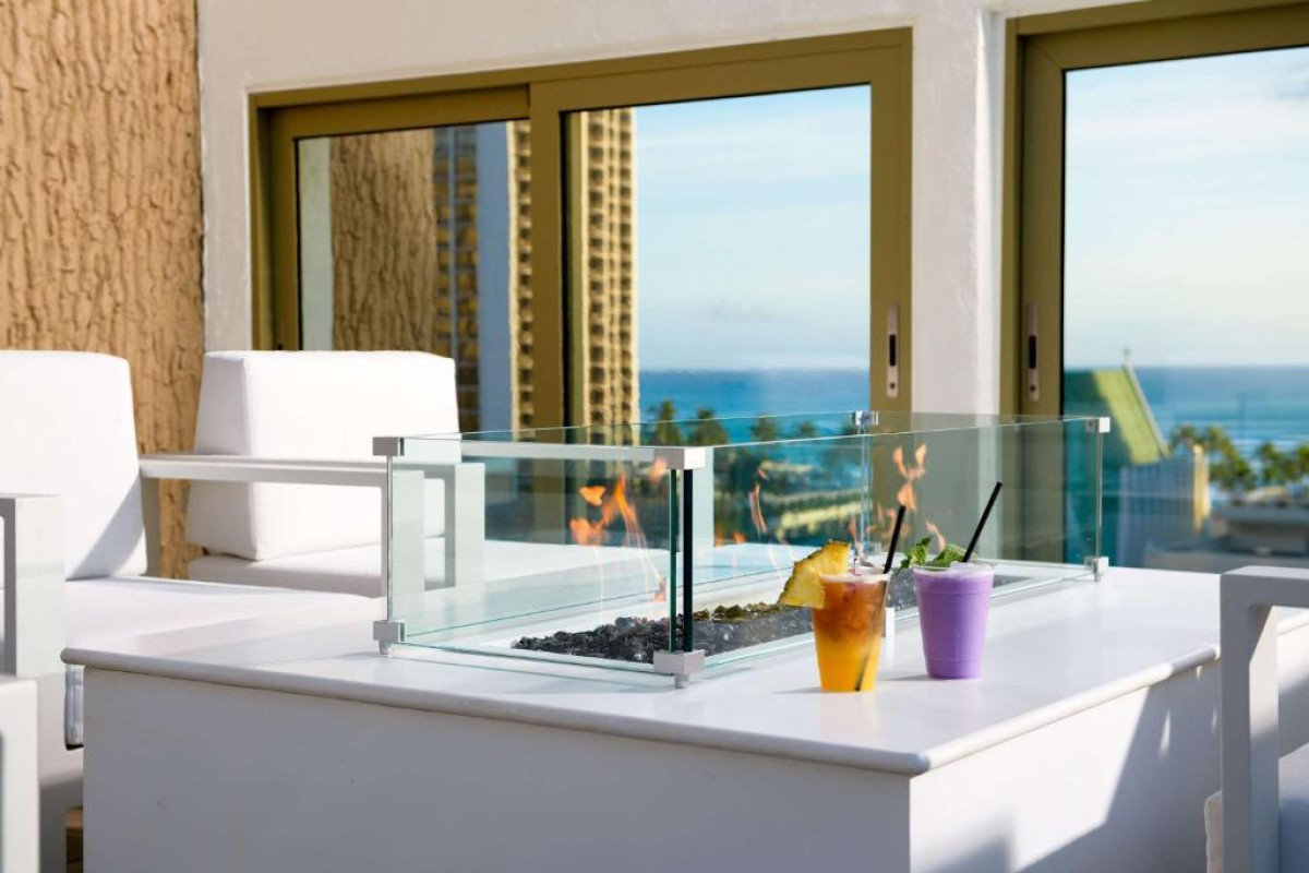 Hilton Waikiki Beach Resort & Spa