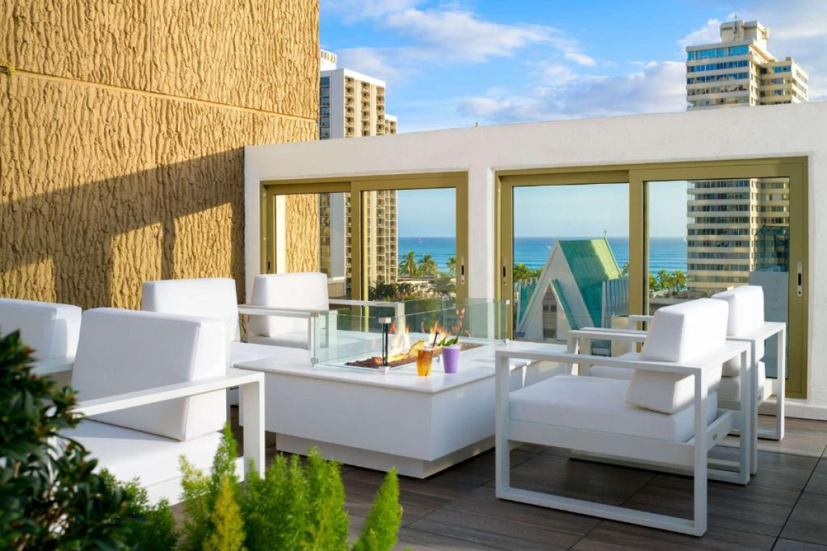 Hilton Waikiki Beach Resort & Spa
