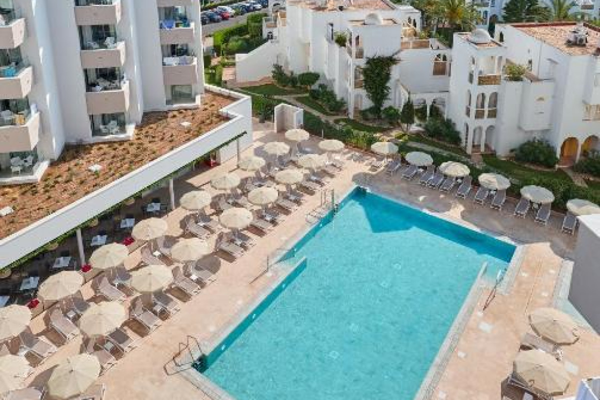 Hipotels Bahia Grande Aparthotel