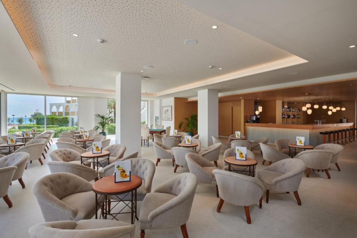 Hipotels Bahia Grande Aparthotel