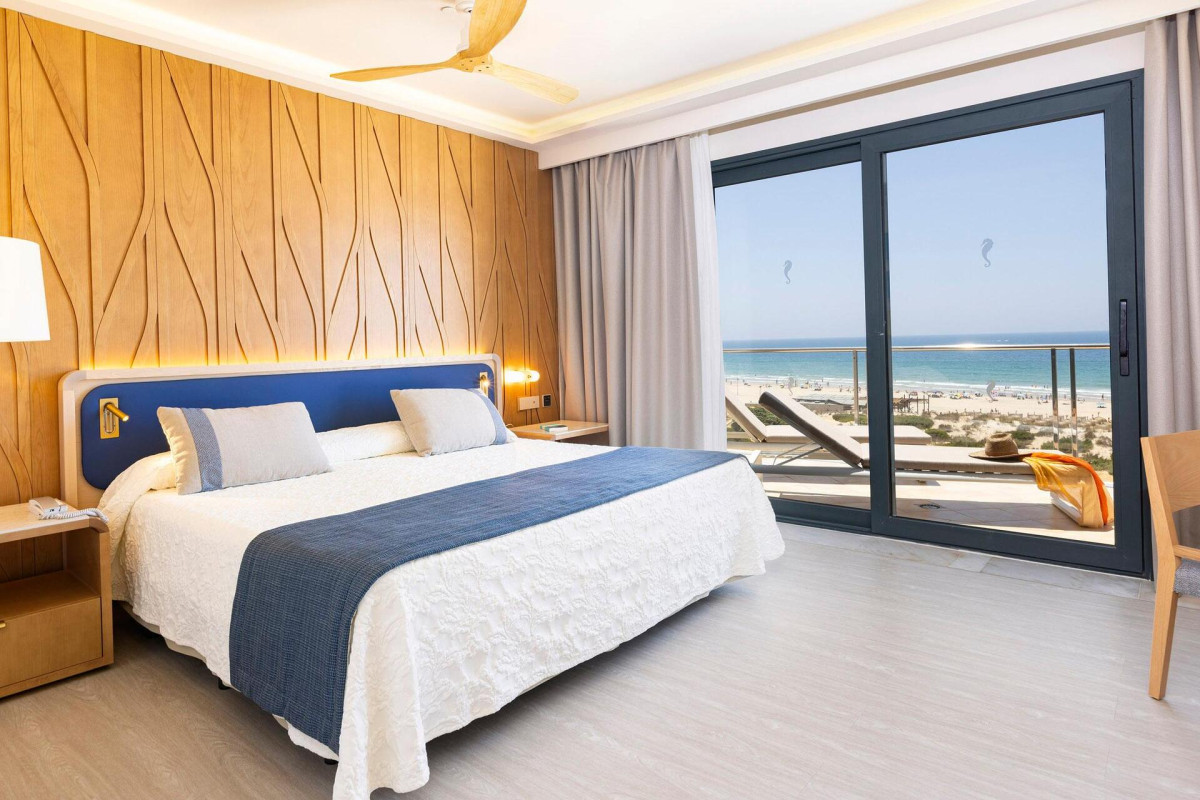 Hipotels Barrosa Palace & Spa