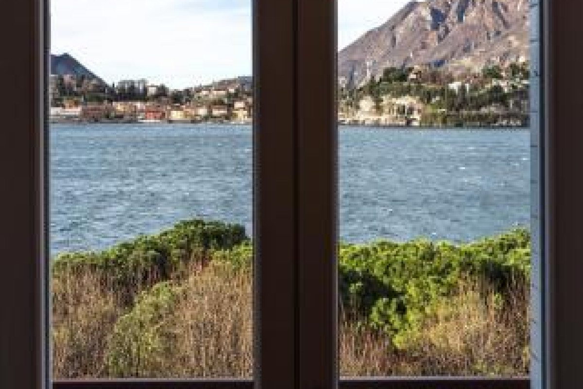 Hll Hotel Lungolago Lecco
